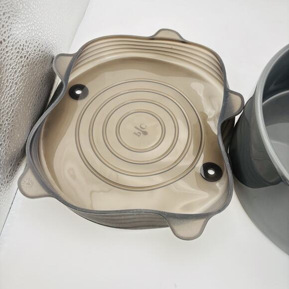 Pampered Chef 8” Quick Cooker Ceramic Pot #100043 with Silicone Lid New In Box - Picture 12 of 16